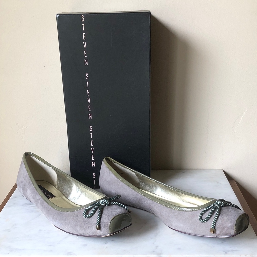 Steven by Steve Madden Gray Suede Bow Trim Ballet Flats